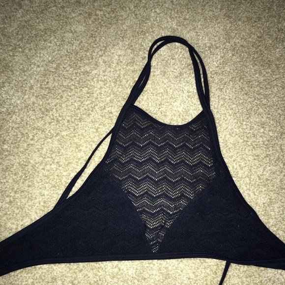 AMERICAN EAGLE BATHING SUIT TOP - Picture 1 of 2